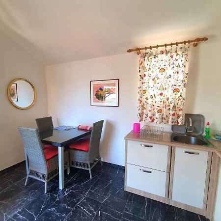 Casa Naranja Croatia Apartment Вела Лука Екстериор снимка